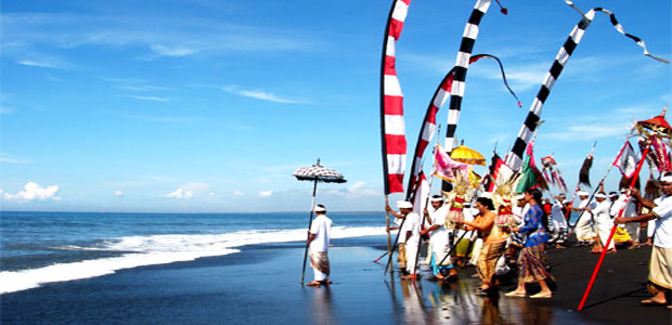 nyepi day - melasti